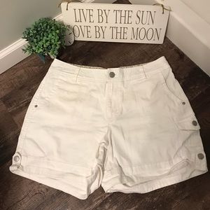 Gloria Vanderbilt White cotton shorts